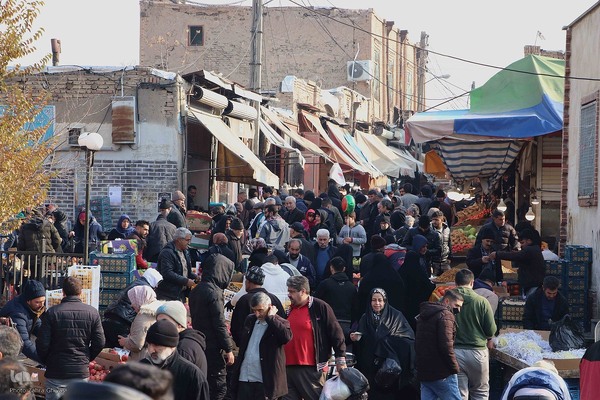 بازار شب یلدا - تبریز