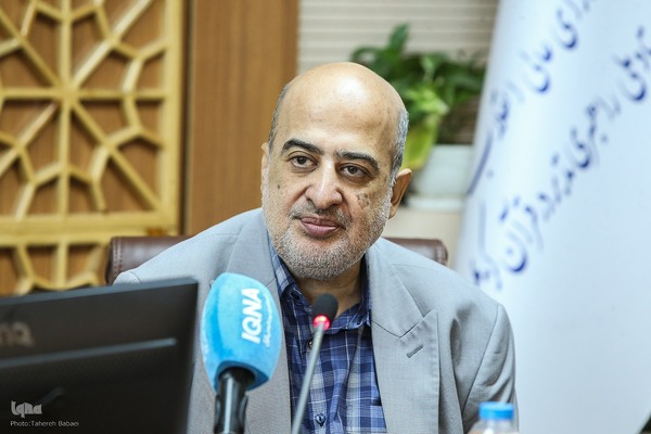 محمدجواد نعمت‌الهی، قاری و حافظ کل قرآن در مراسم تحیت