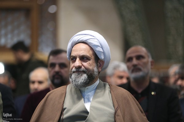 مراسم «عَلَم در امتداد قَلَم»