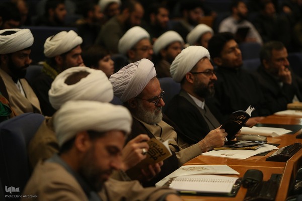 کنگره بین‌المللی «استاد فکر»