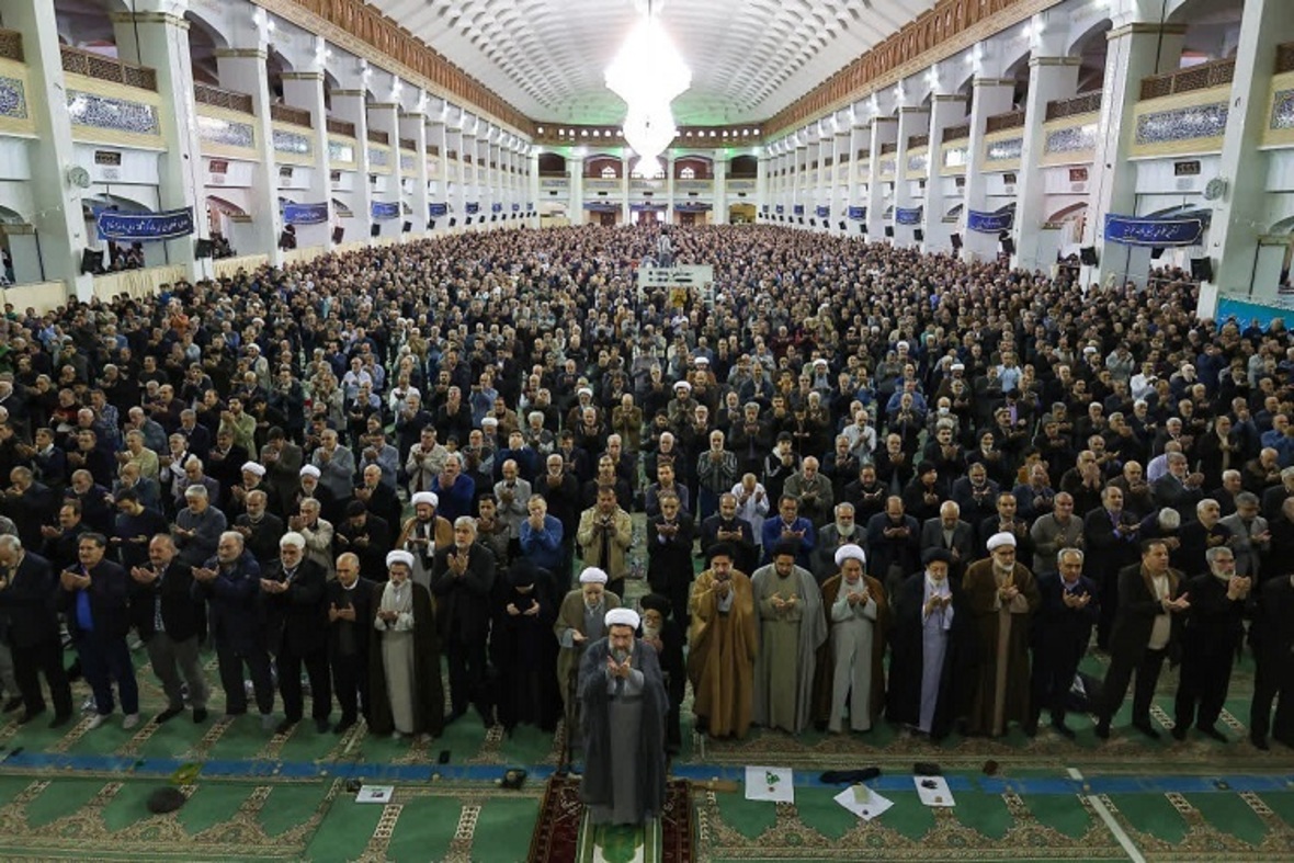 اقامه نماز جمعه تبریز