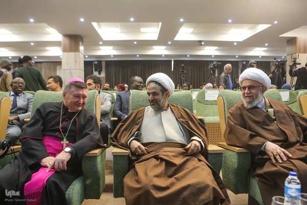مراسم گرامیداشت میلاد حضرت مسیح(ع)