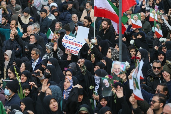 آیین تشییع پیکر مطهر شهدا