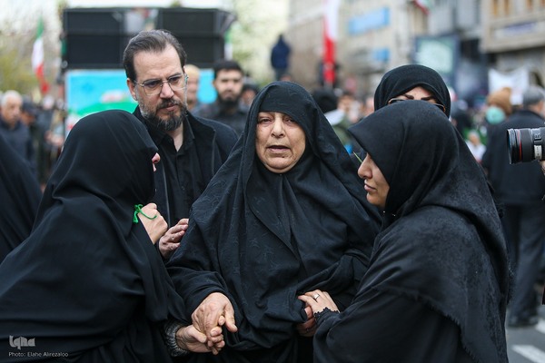 آیین تشییع پیکر مطهر شهدا