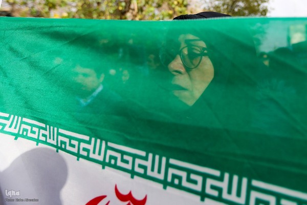 آیین تشییع پیکر مطهر شهدا