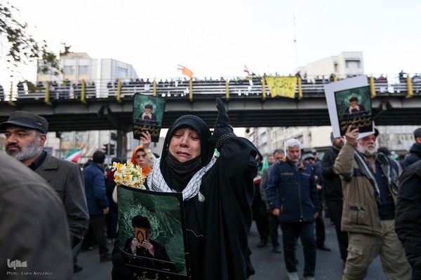 آیین تشییع پیکر مطهر شهدا