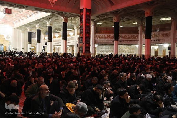 شب شهادت امام موسی کاظم(ع) در حرم حضرت معصومه(س)