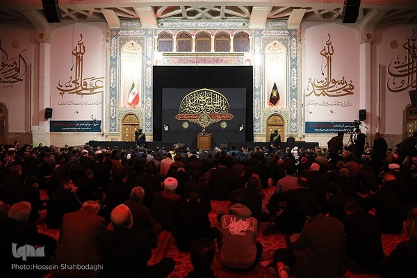 شب شهادت امام موسی کاظم(ع) در حرم حضرت معصومه(س)