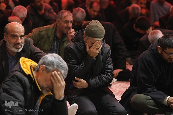 شب شهادت امام موسی کاظم(ع) در حرم حضرت معصومه(س)