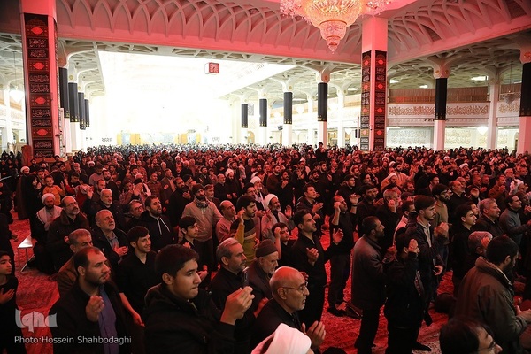 شب شهادت امام موسی کاظم(ع) در حرم حضرت معصومه(س)