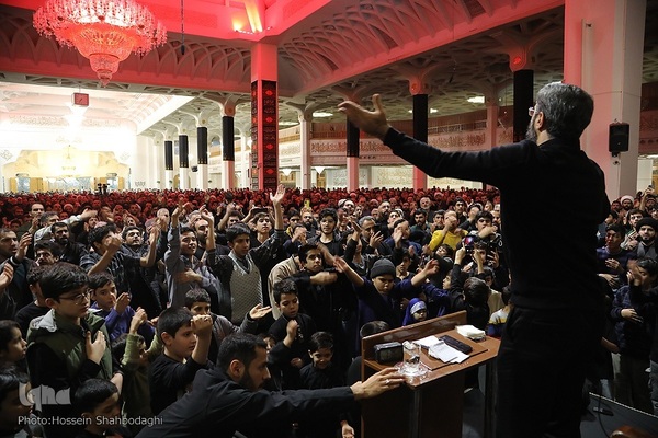 شب شهادت امام موسی کاظم(ع) در حرم حضرت معصومه(س)