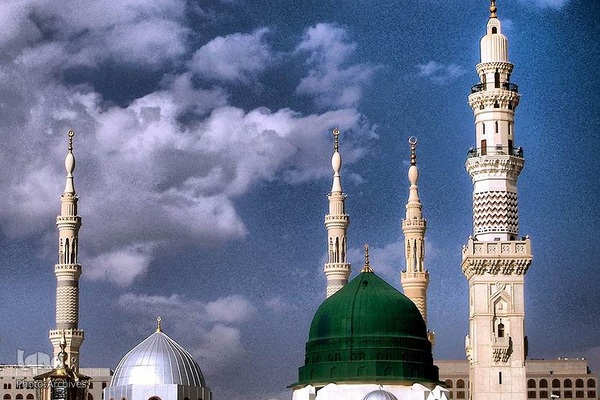 حرم مطهر نبوی میعادگاه عاشقان پیامبر رحمت