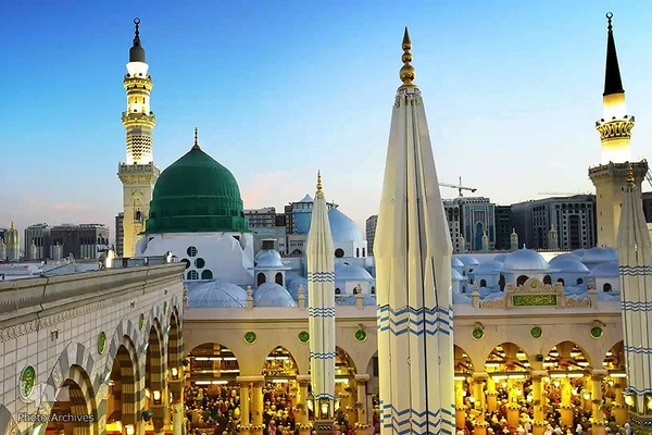 حرم مطهر نبوی میعادگاه عاشقان پیامبر رحمت