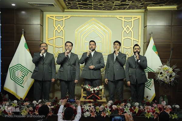 محفل انس با قرآن کریم و سومین آئین تجلیل از قهرمانان قرآنی