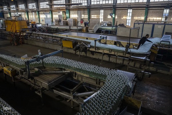 تولید ملی در صنایع شیشه و گاز