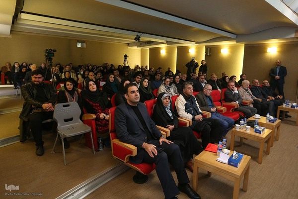 رونمایی از سامانه آموزشی دارالفنون ملک