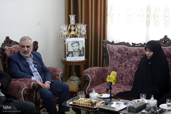 دیدار با خانواده شهید علیرضا شاهزاده