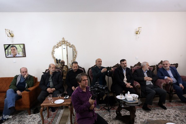 دیدار با خانواده شهید علیرضا شاهزاده