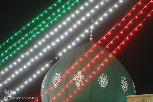 چراغانی مسجد جمکران در آستانه نیمه شعبان
