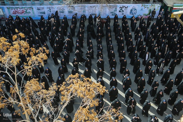 مراسم نواختن زنگ پیروزی انقلاب اسلامی