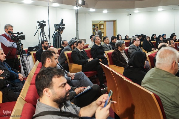 چهل و ششمین نشست «صد کتاب ماندگار قرن»