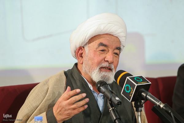 چهل و ششمین نشست «صد کتاب ماندگار قرن»