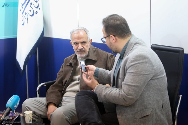 مهمانان غرفه ایکنا در نمایشگاه قرآن