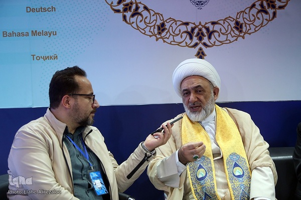 مهمانان غرفه ایکنا در نمایشگاه قرآن