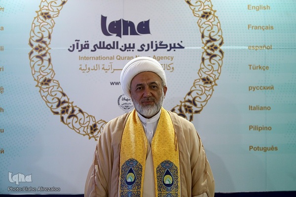 مهمانان غرفه ایکنا در نمایشگاه قرآن