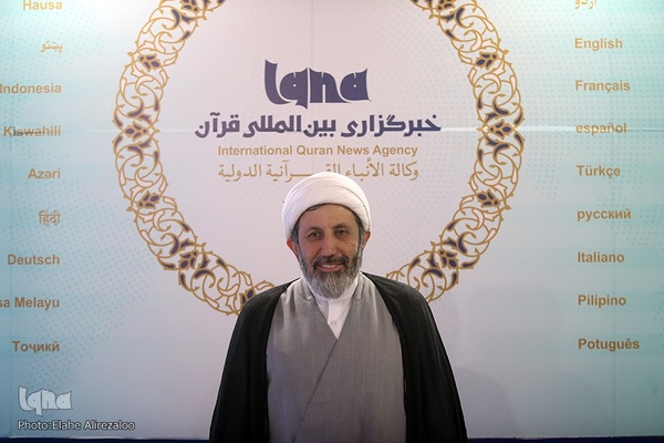 مهمانان غرفه ایکنا در نمایشگاه قرآن