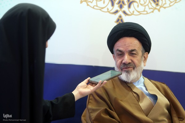 مهمانان غرفه ایکنا در نمایشگاه قرآن