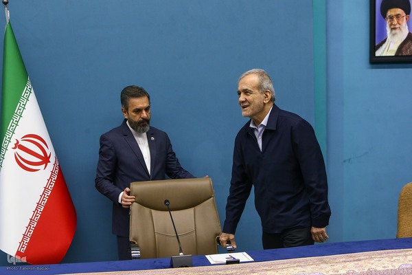 جلسه شورای عالی قرآن