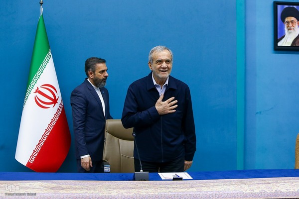 جلسه شورای عالی قرآن