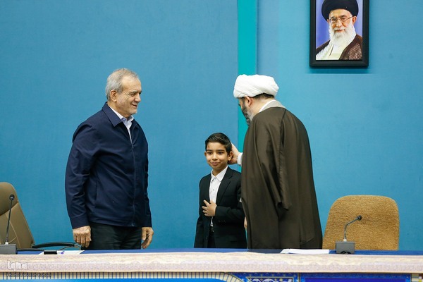 جلسه شورای عالی قرآن