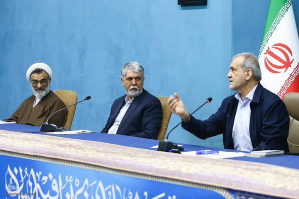جلسه شورای عالی قرآن