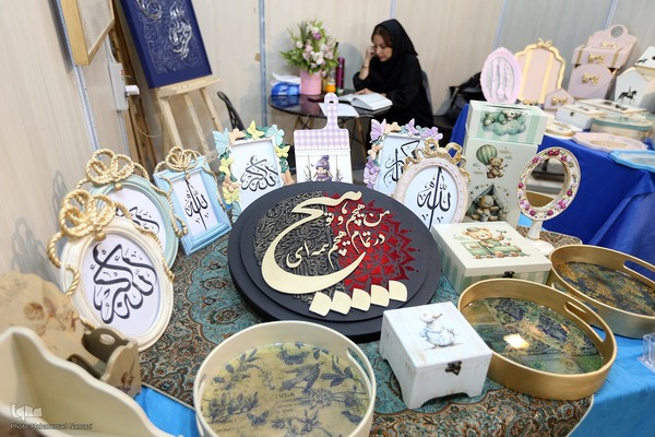 غرفه محصولات فرهنگی و صنایع دستی نمایشگاه قرآن کریم