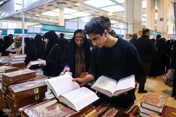 بخش فروش نمایشگاه بين المللی قرآن از نگاه ایکنا