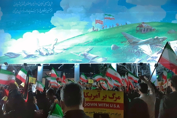 خروش مردم شیراز برای حمایت از وطن