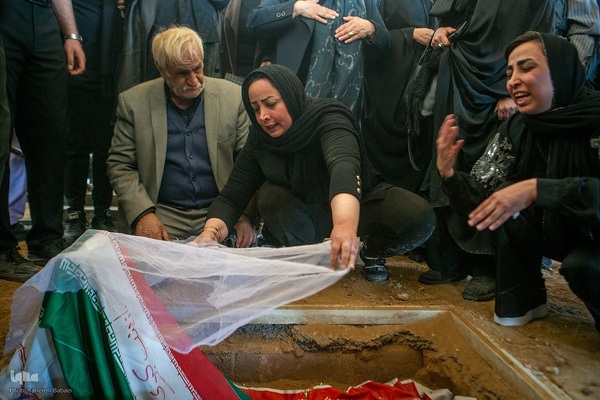 وداع با پیکر شهدای حملات صهیونی-آمریکایی