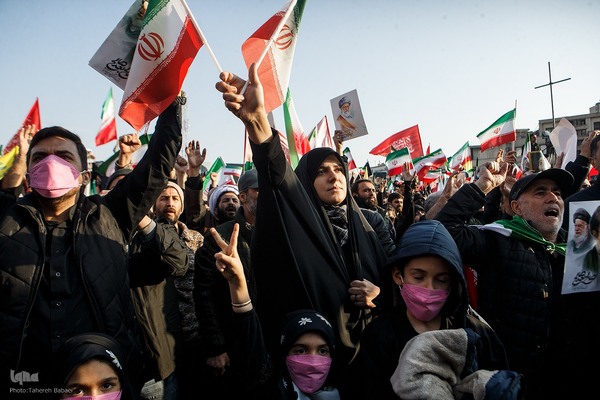 اجتماع سراسری میثاق با امام شهید امت و بیعت با رهبر منتخب