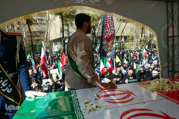 تشییع پیکر فرماندهان شهید