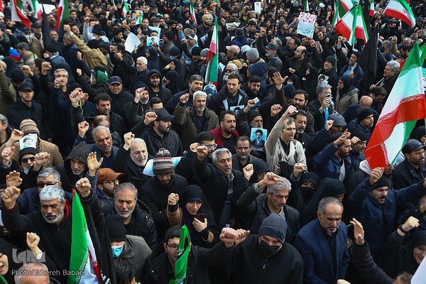 تشییع پیکر فرماندهان شهید