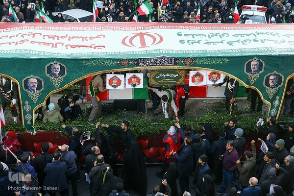 تشییع پیکر فرماندهان شهید