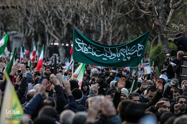 تشییع پیکر فرماندهان شهیددر معراج شهدا