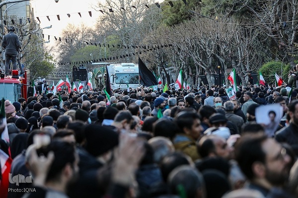 تشییع پیکر فرماندهان شهیددر معراج شهدا