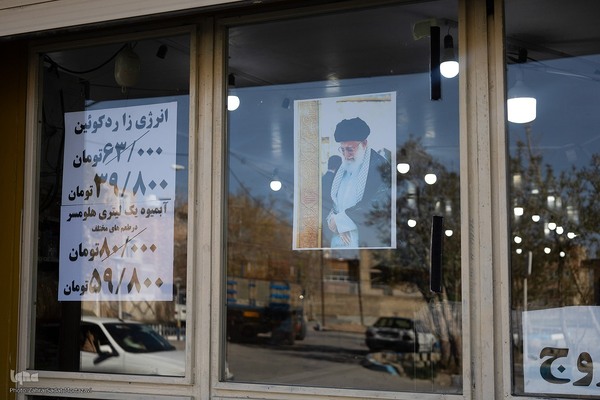 حماسه دلدادگی در سوگ رهبر شهید