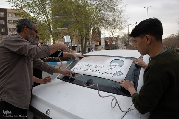 حماسه دلدادگی در سوگ رهبر شهید
