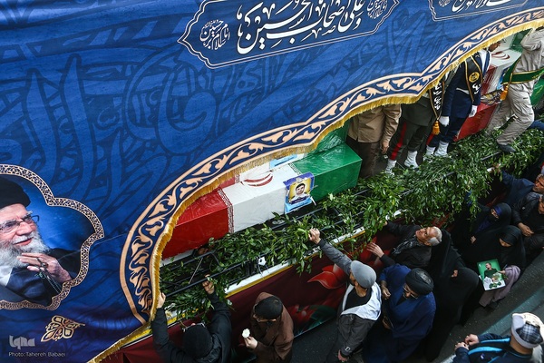 مراسم تشییع پیکر شهدا از میدان انقلاب