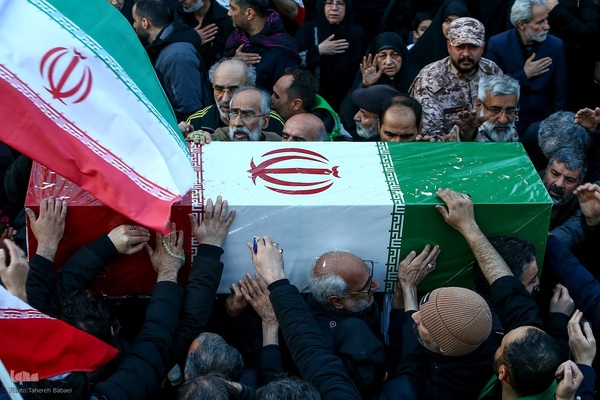 مراسم تشییع پیکر شهدا از میدان انقلاب