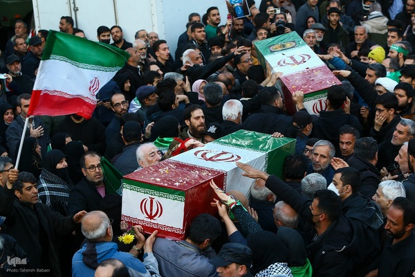 مراسم تشییع پیکر شهدا از میدان انقلاب